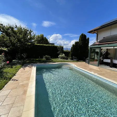 Belle Avec Piscine Proche De Geneve